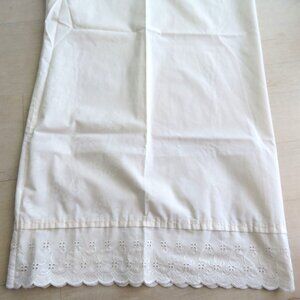 Vintage Cannon King Beige Pillowcases Pair of 2 Embroidered Scalloped Hem NoIron
